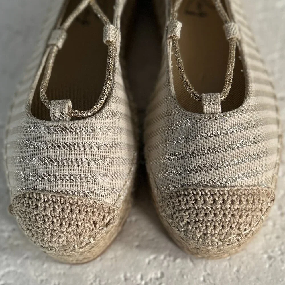 London Rag NWOT SZ6 Gold Stripe Oplin Womens Espadrille Shoes Cottage Boho Comfy